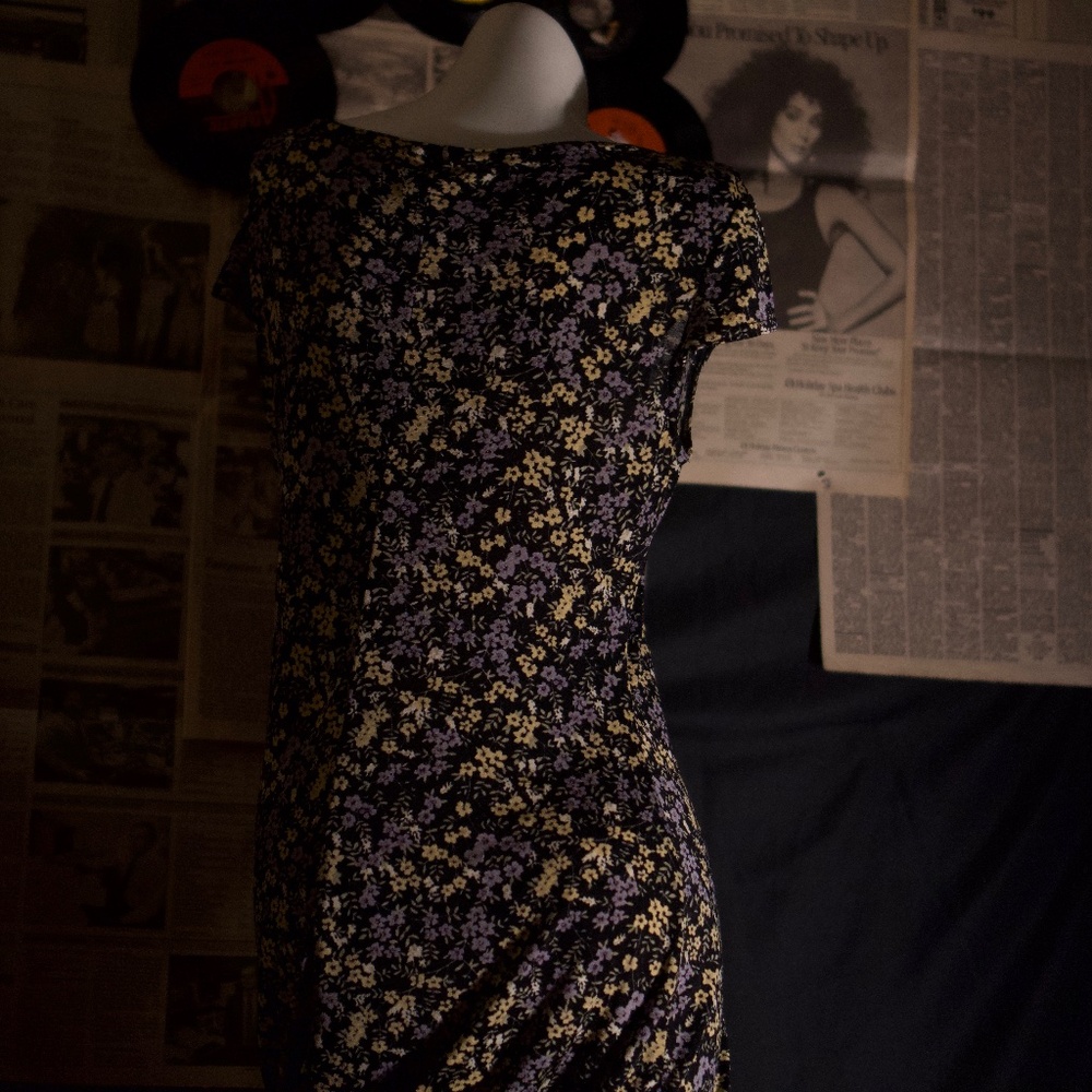 Knapp studios dress, size med in women's.